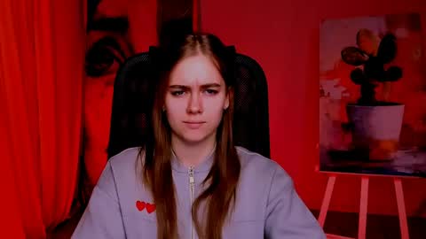 junewoods online show from 04/15/26, 07:59