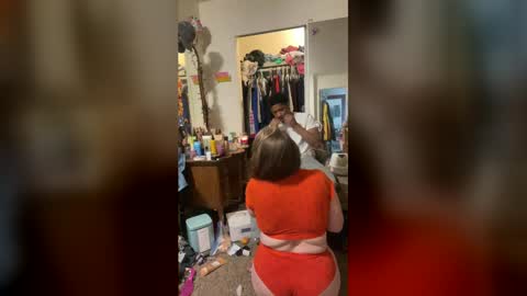 Snapshot of junglefever93 chatting on 04/27/26, 11:36 junglefever93 online show from 04/27/26, 11:36