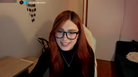 Snapshot of jungleofpandas chatting on 04/23/26, 05:41 Call me Sussy online show from 04/23/26, 05:41