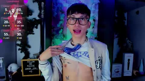 Snapshot of juniior0_0 chatting on 03/07/25, 05:51 Junior online show from 03/07/25, 05:51