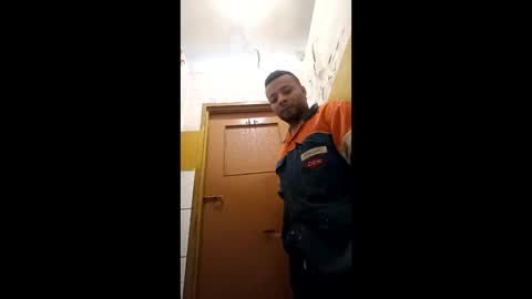 Snapshot of junior1033760 chatting on 04/01/26, 08:48 junior1033760 online show from 04/01/26, 08:48