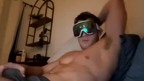 Snapshot of juniormadison69 chatting on 02/24/25, 02:19 Junior Madison online show from 02/24/25, 02:19