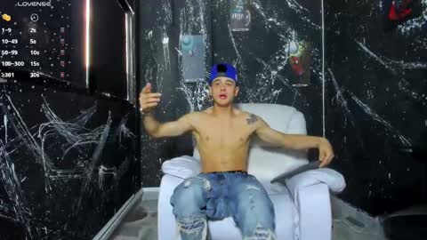 Snapshot of juniormorris_ chatting on 09/12/25, 09:26 Junior online show from 09/12/25, 09:26