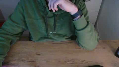 Snapshot of junk2711 chatting on 01/04/25, 07:02 junk2711 online show from 01/04/25, 07:02