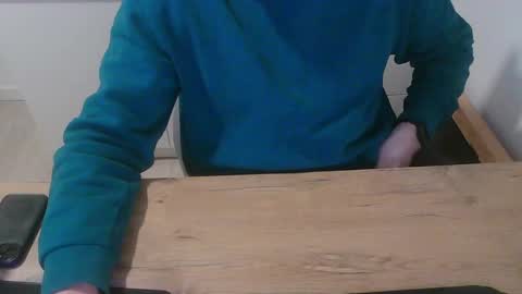 Snapshot of junk2711 chatting on 02/09/25, 07:30 junk2711 online show from 02/09/25, 07:30