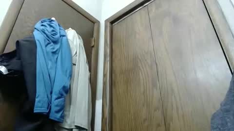 Snapshot of junk_yard_dog chatting on 04/08/26, 12:38 Dave online show from 04/08/26, 12:38