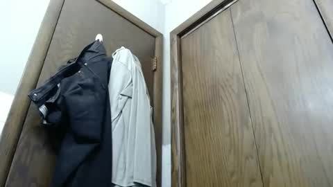 Snapshot of junk_yard_dog chatting on 04/17/26, 12:30 Dave online show from 04/17/26, 12:30