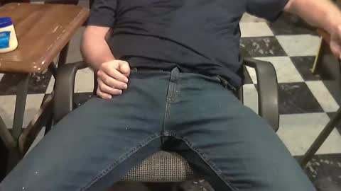 Snapshot of junkerdc1 chatting on 11/23/25, 05:35 junkerdc1 online show from 11/23/25, 05:35