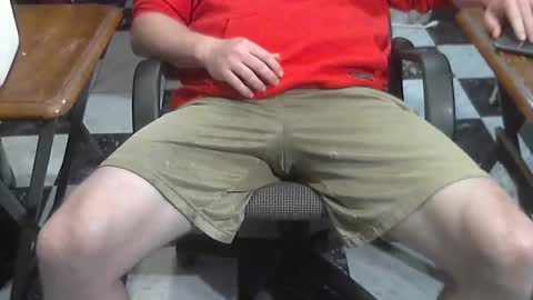 Snapshot of junkerdc1 chatting on 01/11/26, 11:10 junkerdc1 online show from 01/11/26, 11:10