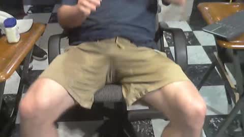 Snapshot of junkerdc1 chatting on 03/04/26, 01:44 junkerdc1 online show from 03/04/26, 01:44