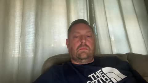 Snapshot of junky345 chatting on 03/18/26, 07:55 Junky online show from 03/18/26, 07:55