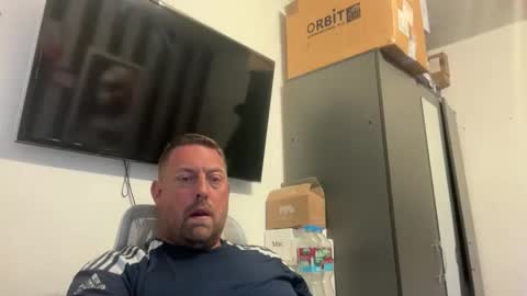 Snapshot of junky345 chatting on 04/15/26, 05:31 Junky online show from 04/15/26, 05:31