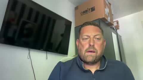 Snapshot of junky345 chatting on 04/23/26, 03:58 Junky online show from 04/23/26, 03:58