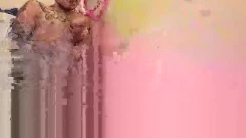 Snapshot of junny34 chatting on 11/17/25, 12:38 junny34 online show from 11/17/25, 12:38