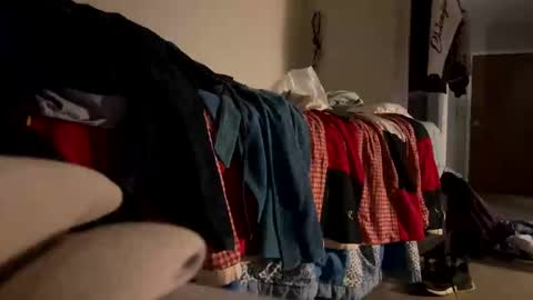 Snapshot of junosphboi chatting on 11/21/25, 05:06 junosphboi online show from 11/21/25, 05:06