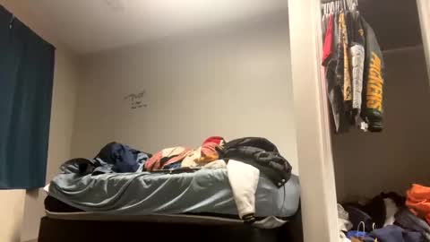 Snapshot of junosphboi chatting on 12/22/25, 03:58 junosphboi online show from 12/22/25, 03:58