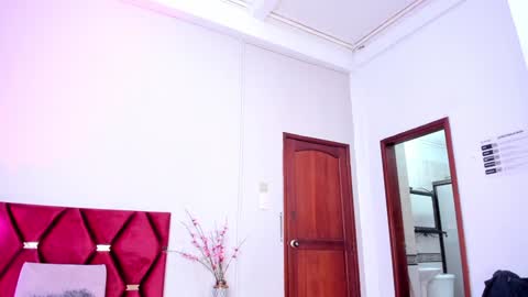 Jupiter Fox online show from 01/09/25, 05:33