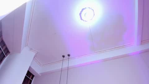 Jupiter Fox online show from 03/12/25, 06:40