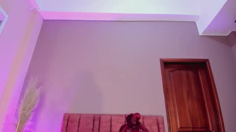 Jupiter Fox online show from 12/15/25, 09:52