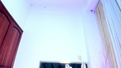 Jupiter Fox online show from 02/14/26, 01:13