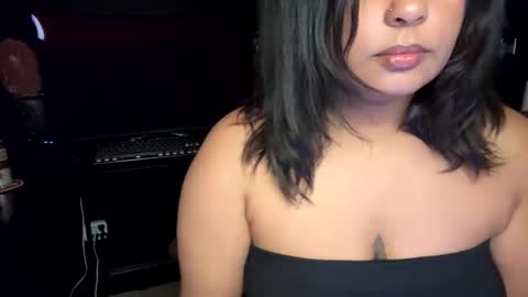 Snapshot of jus2peachy chatting on 09/28/25, 10:26 jus2peachy online show from 09/28/25, 10:26