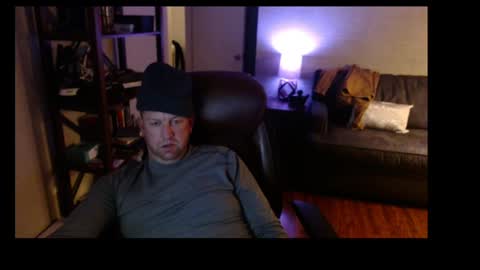 Snapshot of jusbeaz8722 chatting on 12/02/24, 01:58 JustnSide Unexxst online show from 12/02/24, 01:58