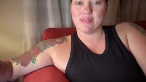 Flirty influncer online show from 12/13/24, 11:06