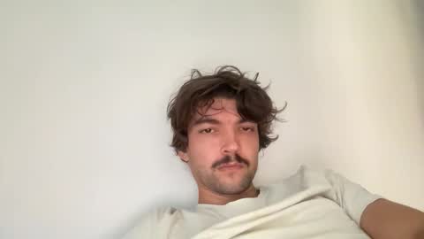 just_a_guy_with_a_big_cock online show from 10/14/25, 03:24