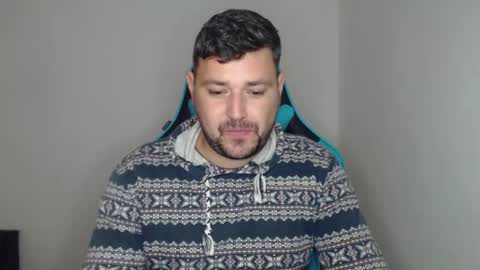 Snapshot of just_a_nice_guy_27 chatting on 11/20/25, 11:32 Alex online show from 11/20/25, 11:32