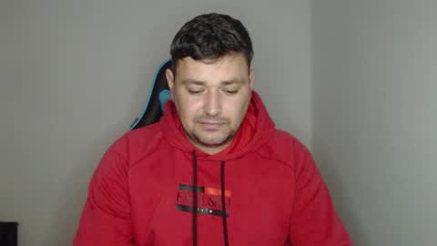 Snapshot of just_a_nice_guy_27 chatting on 11/28/25, 11:24 Alex online show from 11/28/25, 11:24