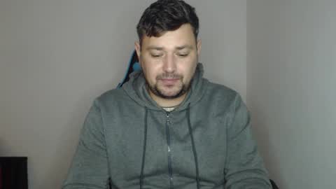 Snapshot of just_a_nice_guy_27 chatting on 12/04/25, 11:19 Alex online show from 12/04/25, 11:19