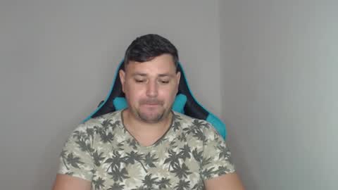 Snapshot of just_a_nice_guy_27 chatting on 01/08/26, 11:34 Alex online show from 01/08/26, 11:34