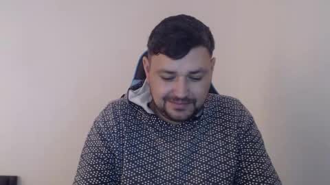 Snapshot of just_a_nice_guy_27 chatting on 01/17/26, 11:26 Alex online show from 01/17/26, 11:26