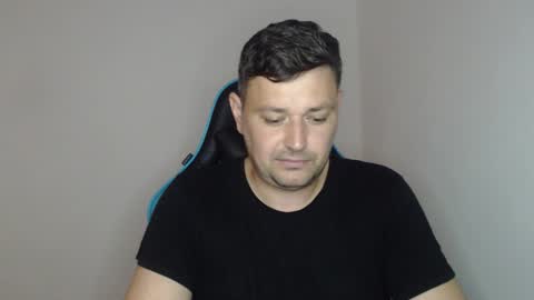 Snapshot of just_a_nice_guy_27 chatting on 03/27/26, 11:32 Alex online show from 03/27/26, 11:32