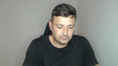 Snapshot of just_a_nice_guy_27 chatting on 03/29/26, 11:32 Alex online show from 03/29/26, 11:32