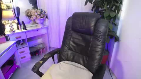 Snapshot of just_aleah chatting on 03/19/26, 03:05 MY IG aleahgomez17 online show from 03/19/26, 03:05