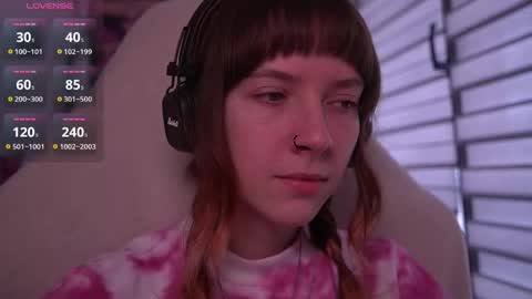 Julia online show from 09/12/25, 06:13