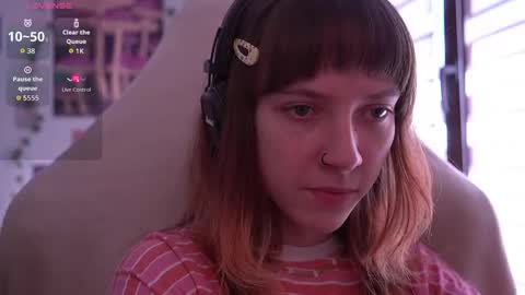 Julia online show from 09/25/25, 07:56