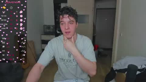 Edwins online show from 06/17/26, 03:02