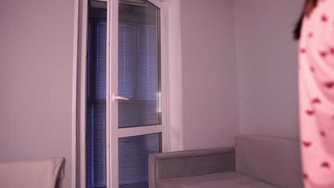 Snapshot of just_emmy chatting on 01/09/25, 05:13 just call me Emmy online show from 01/09/25, 05:13