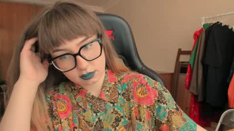 Snapshot of just_fucked chatting on 04/07/26, 07:53 Nika and Mark online show from 04/07/26, 07:53