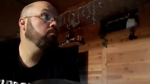 just_hangin_around online show from 09/23/25, 06:00