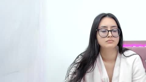 Snapshot of just_isa chatting on 01/26/25, 10:35 Isa y Luci online show from 01/26/25, 10:35