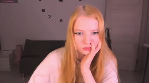 Snapshot of just_jessy_meow chatting on 06/11/26, 08:07 JESSY online show from 06/11/26, 08:07