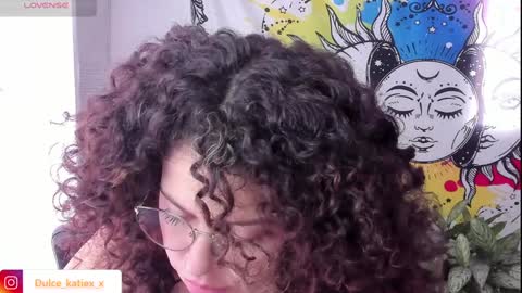 Snapshot of just_katiex chatting on 02/03/25, 08:57 Sofia online show from 02/03/25, 08:57