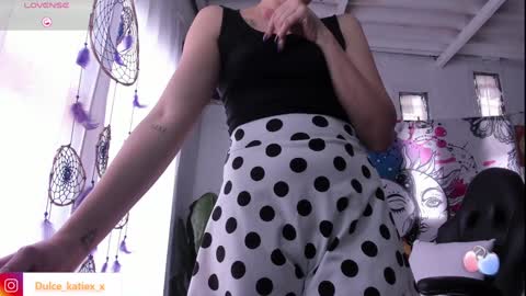 Snapshot of just_katiex chatting on 02/04/25, 05:55 Sofia online show from 02/04/25, 05:55