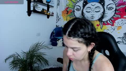Sofia online show from 11/05/25, 11:10