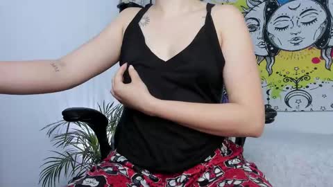 Sofia online show from 11/10/25, 12:48