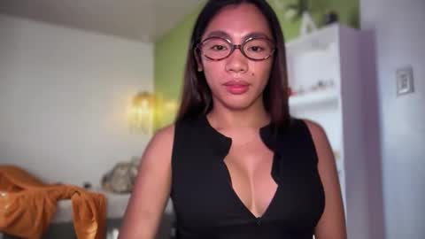 Snapshot of just_marjorie69 chatting on 03/18/26, 12:25 Be you online show from 03/18/26, 12:25