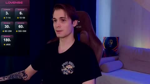 Snapshot of just_sammy chatting on 02/06/25, 12:48 Samuel online show from 02/06/25, 12:48